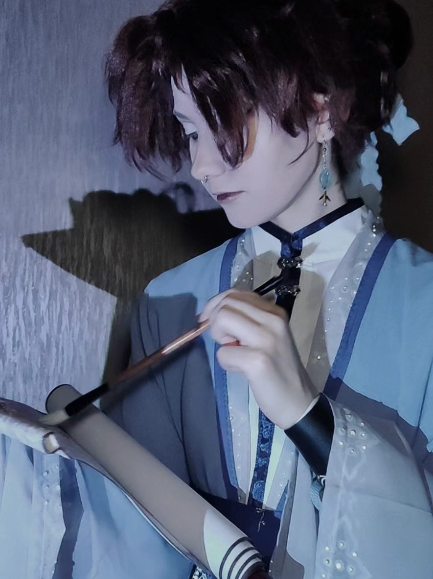 @✧𝐕𝐚𝐥𝐝𝐞 夢 𝐂𝐨𝐬𝐩𝐥𝐚𝐲✧|