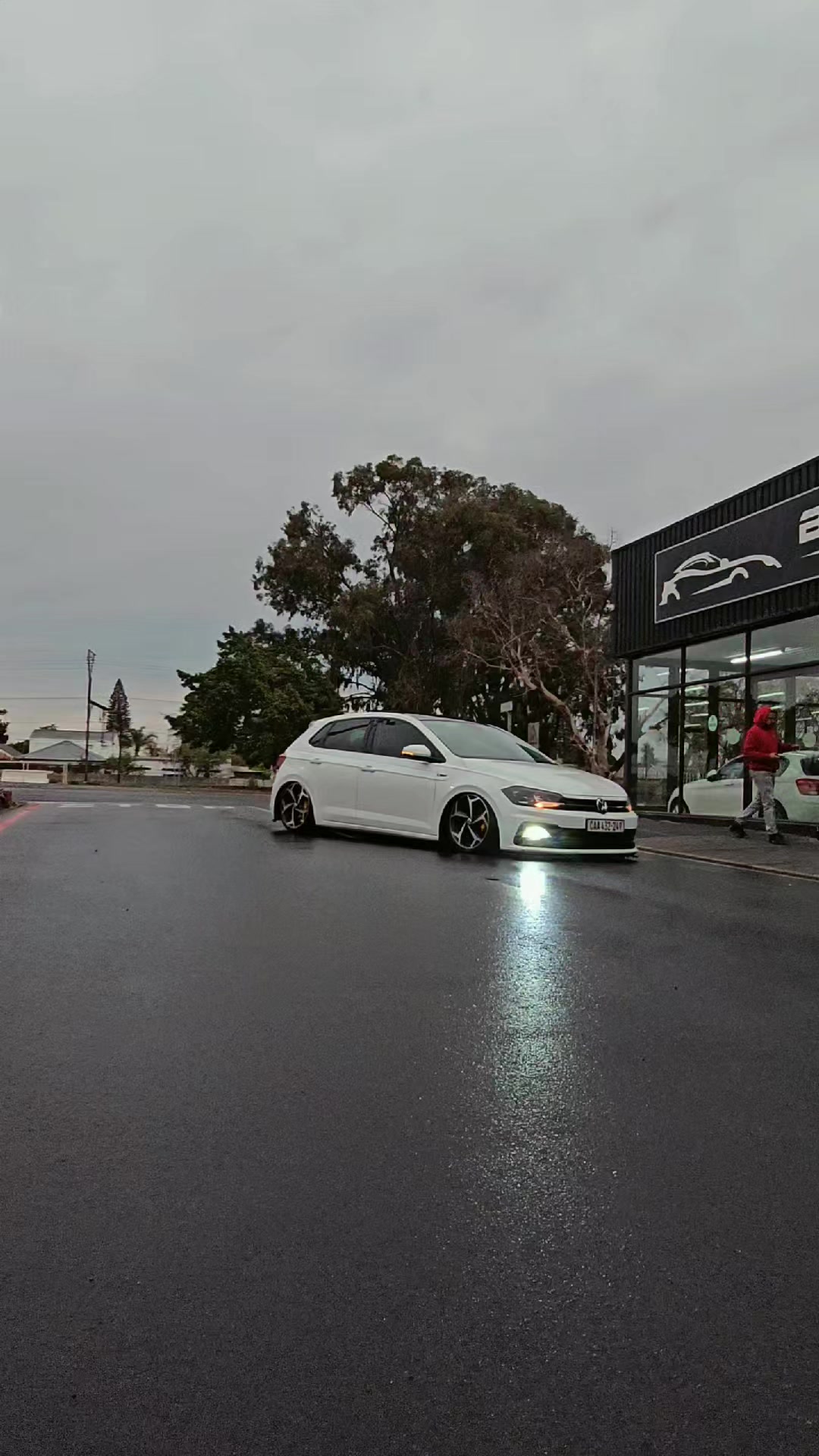 @travis_airm6x - BNA Motors