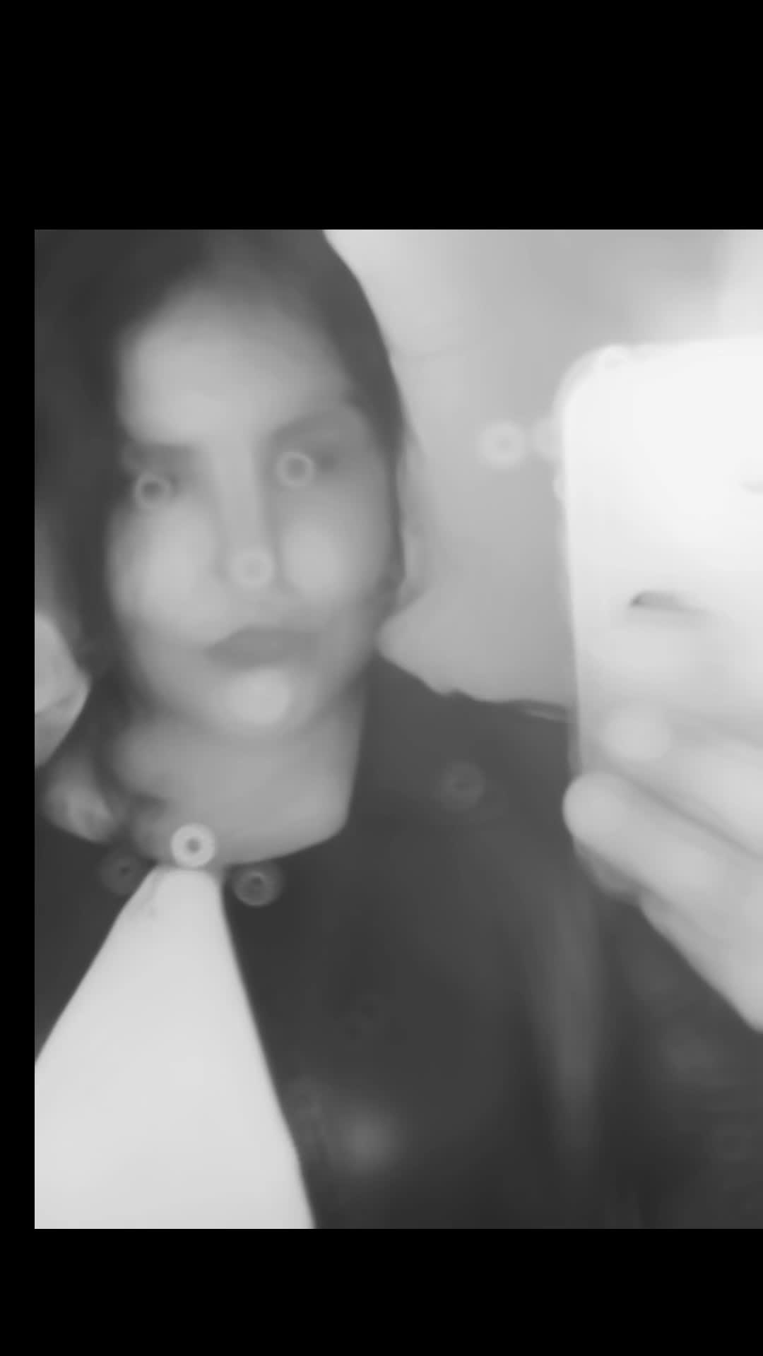 @Julissa Paz✨