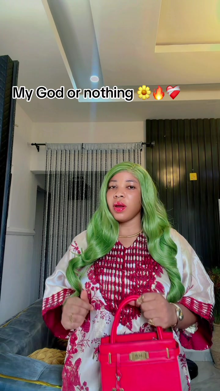 @🧜♀️evil understanding gf🦋