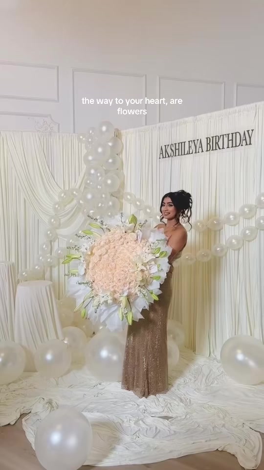 @aksh