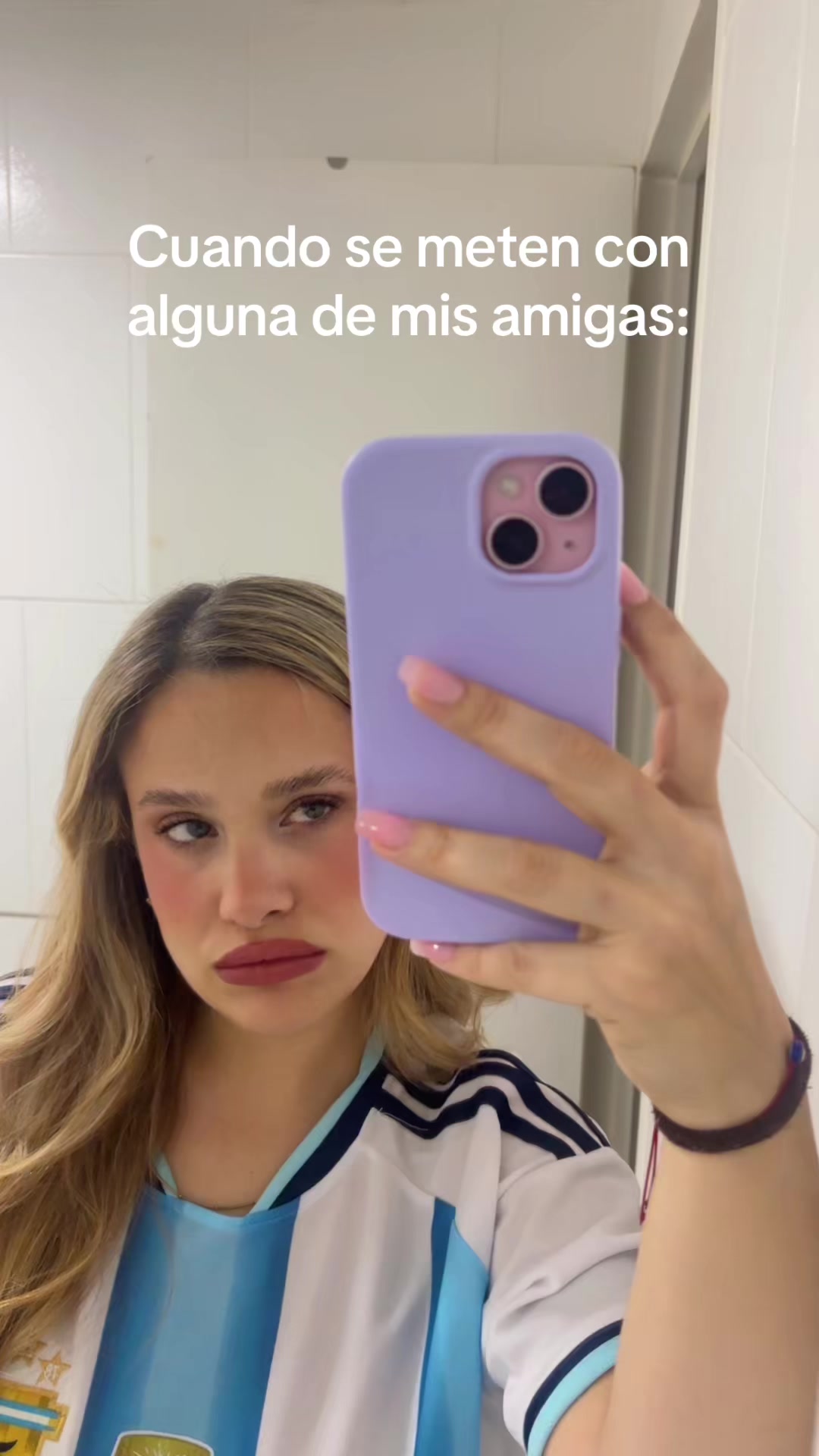 @Bethania León