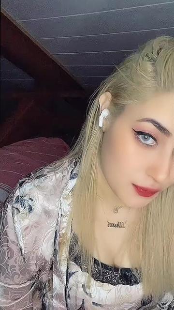 @ألأستاذة نجوى ((وحش الكون))