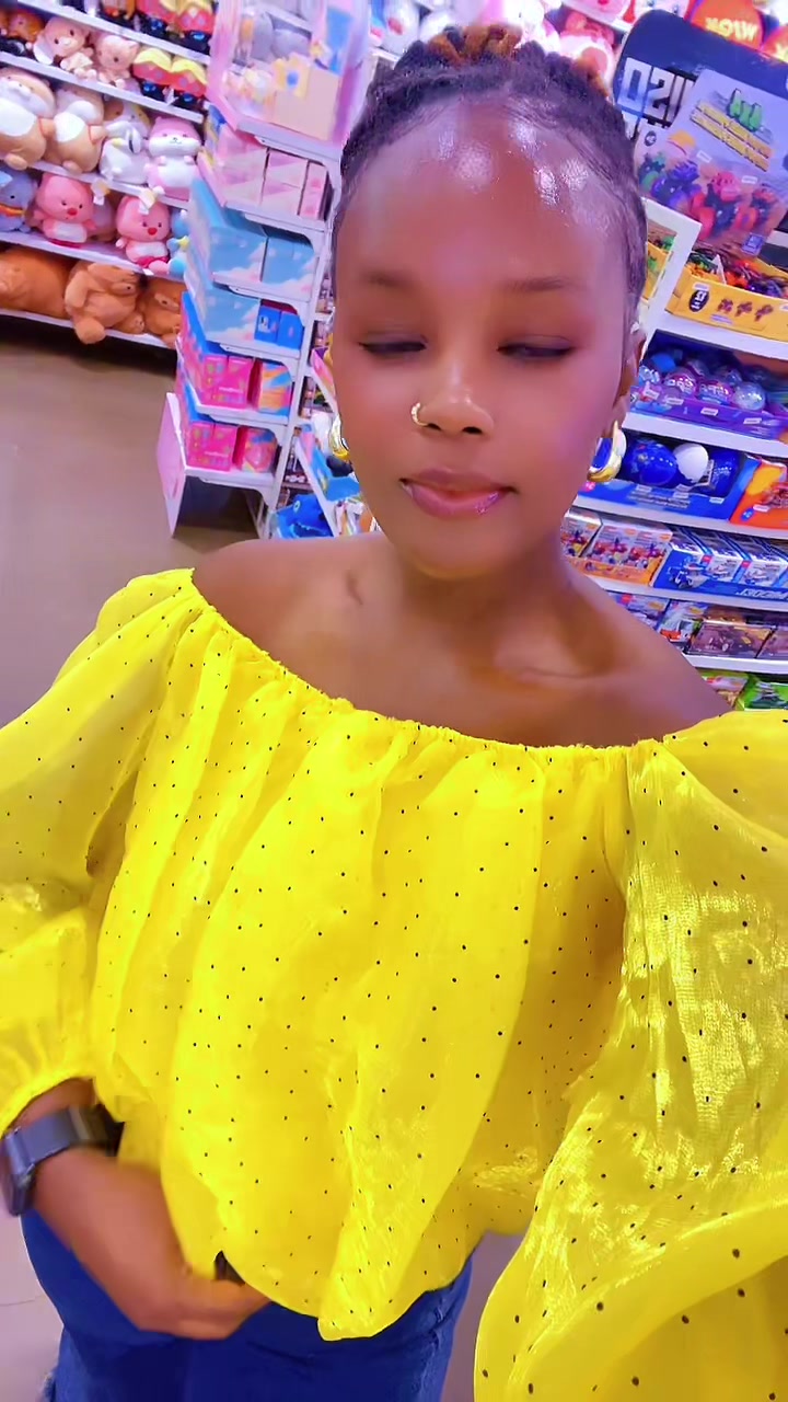 @Carol Wawira