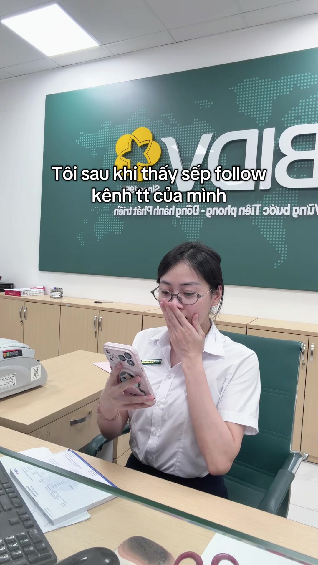 @Làm gì giờ này chưa về?