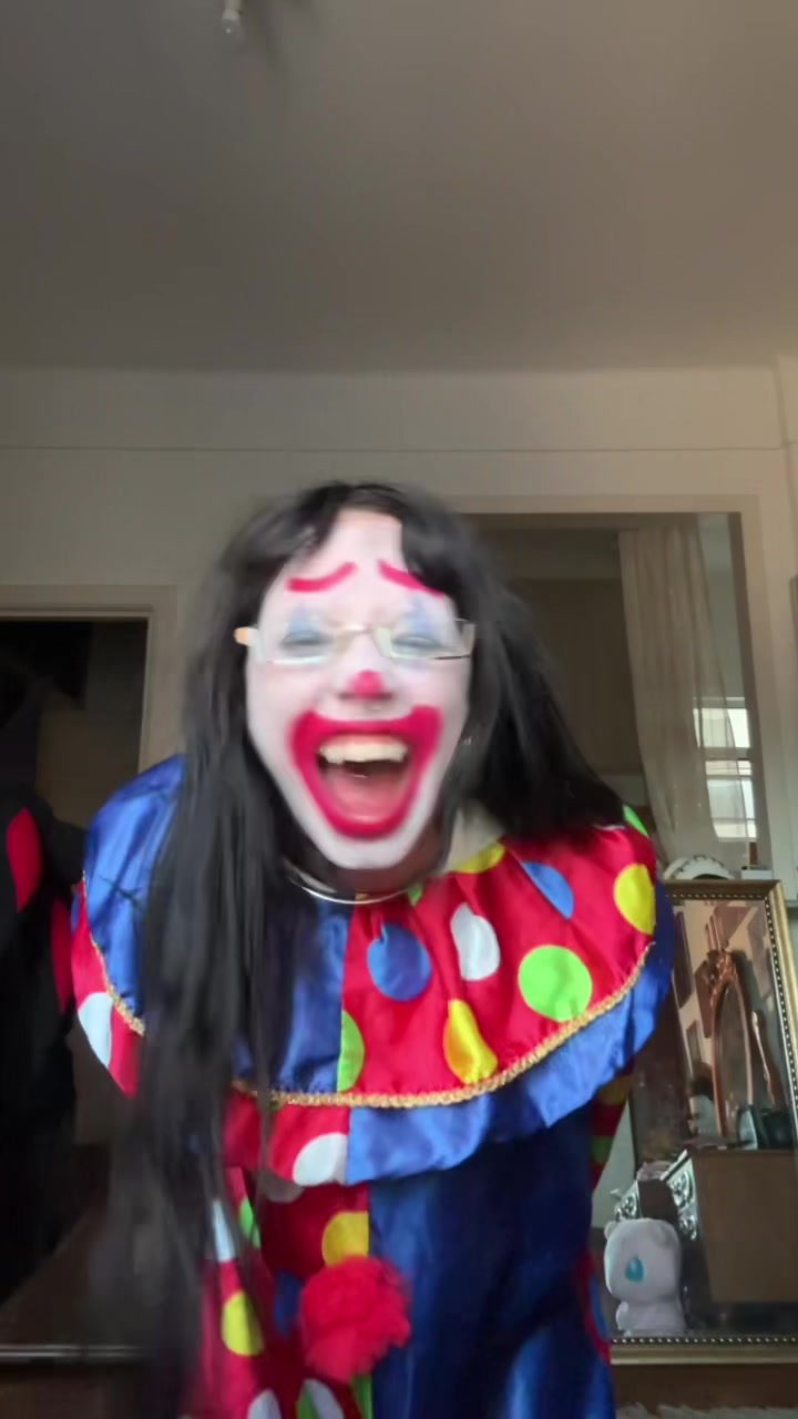 @EgoCarina 🦇⚰️🩸