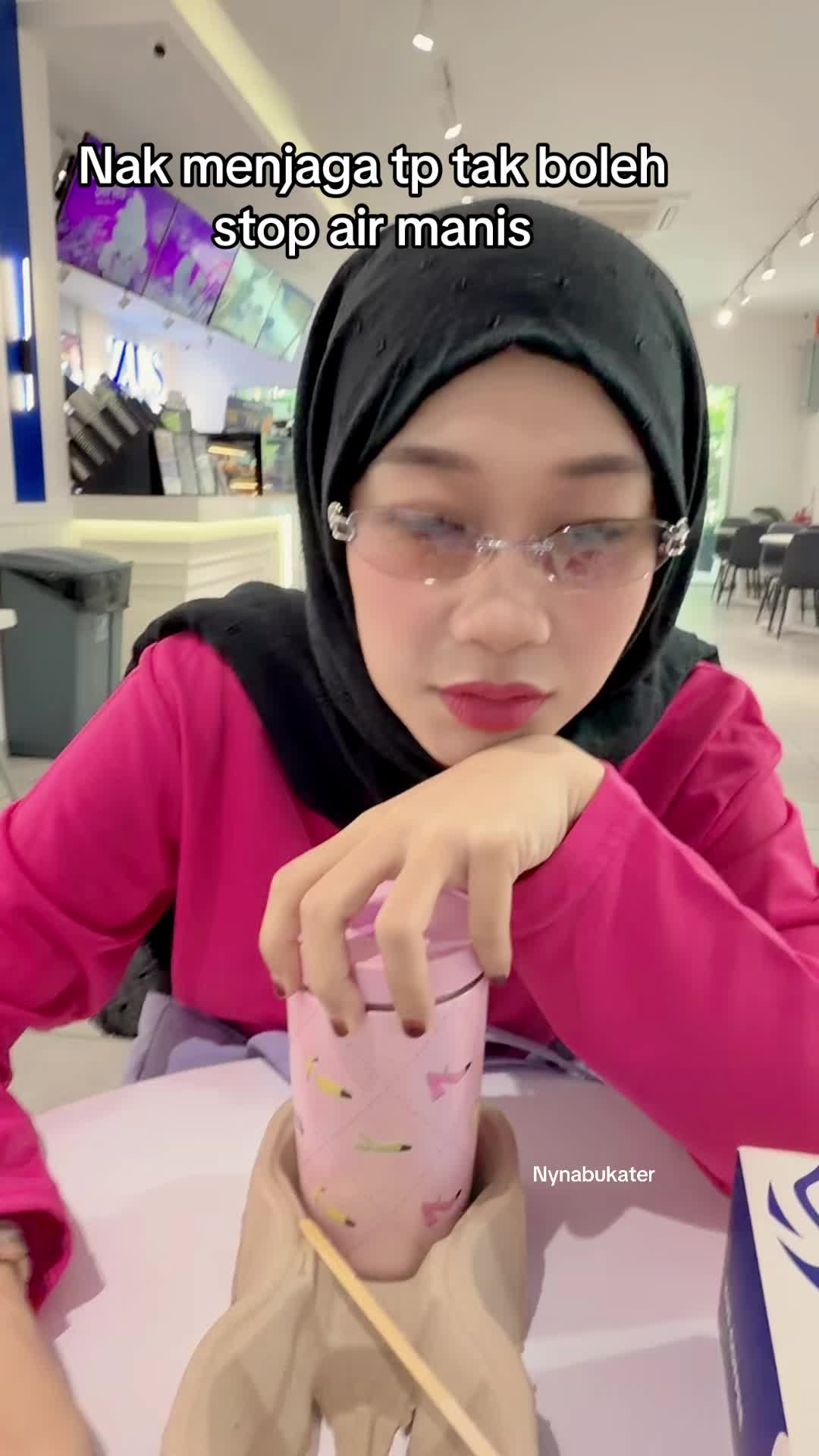 @Nynabukater
