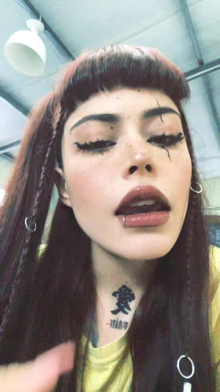 @Ojerosaaa_