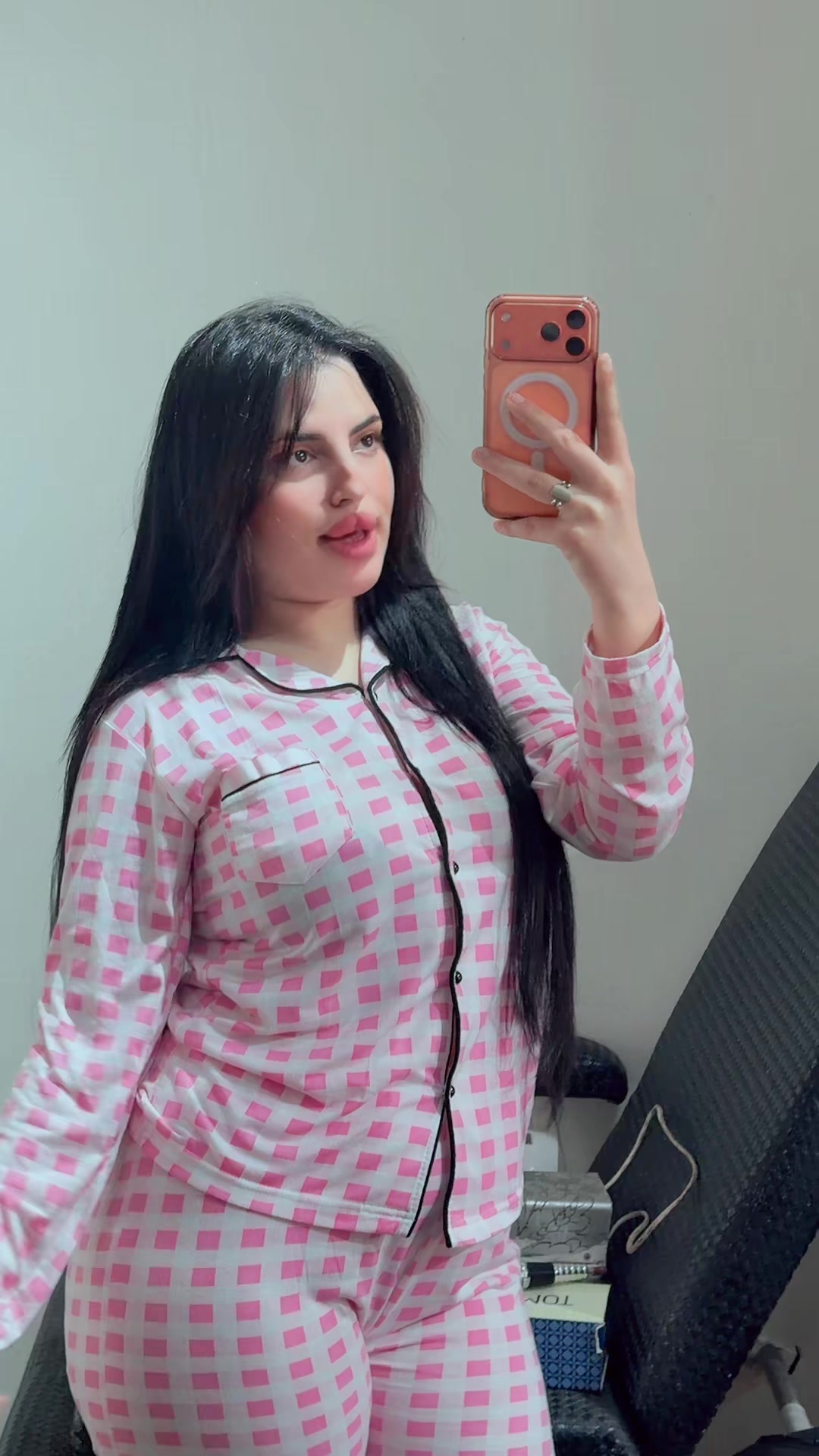 @Emna a Mouna 🥰