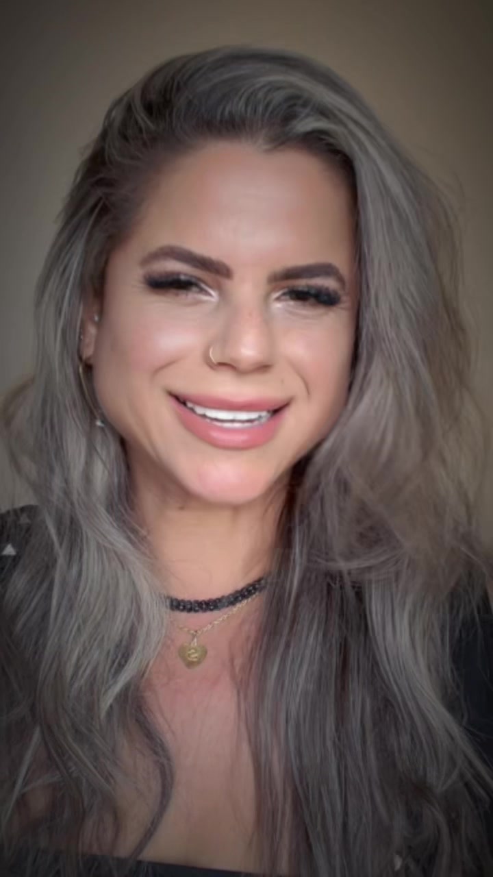 @Sandrinha Bonfim😍