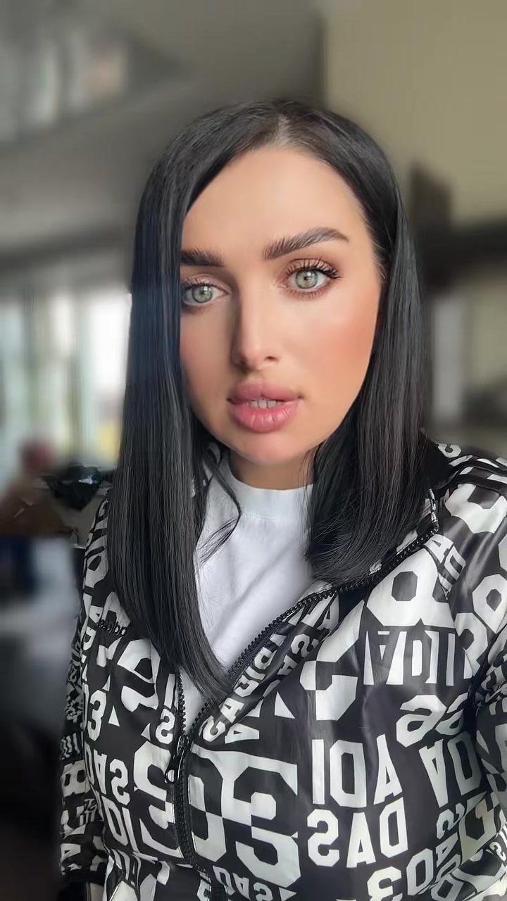 @Aleeenka👻