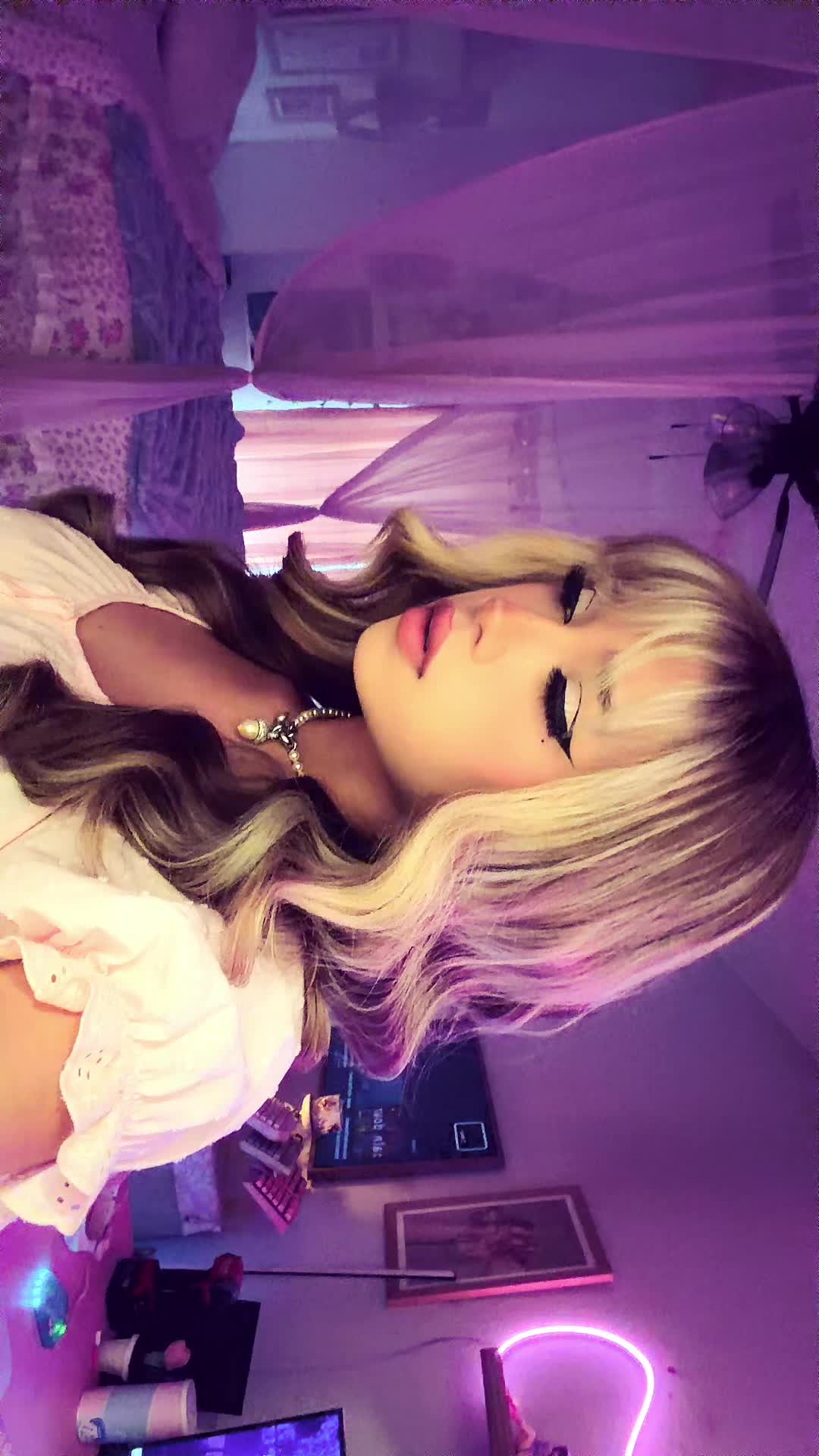 @(:̲̅:̲̅:̲̅[̲̅:♡:]̲̅:̲̅:̲̅:̲̅)