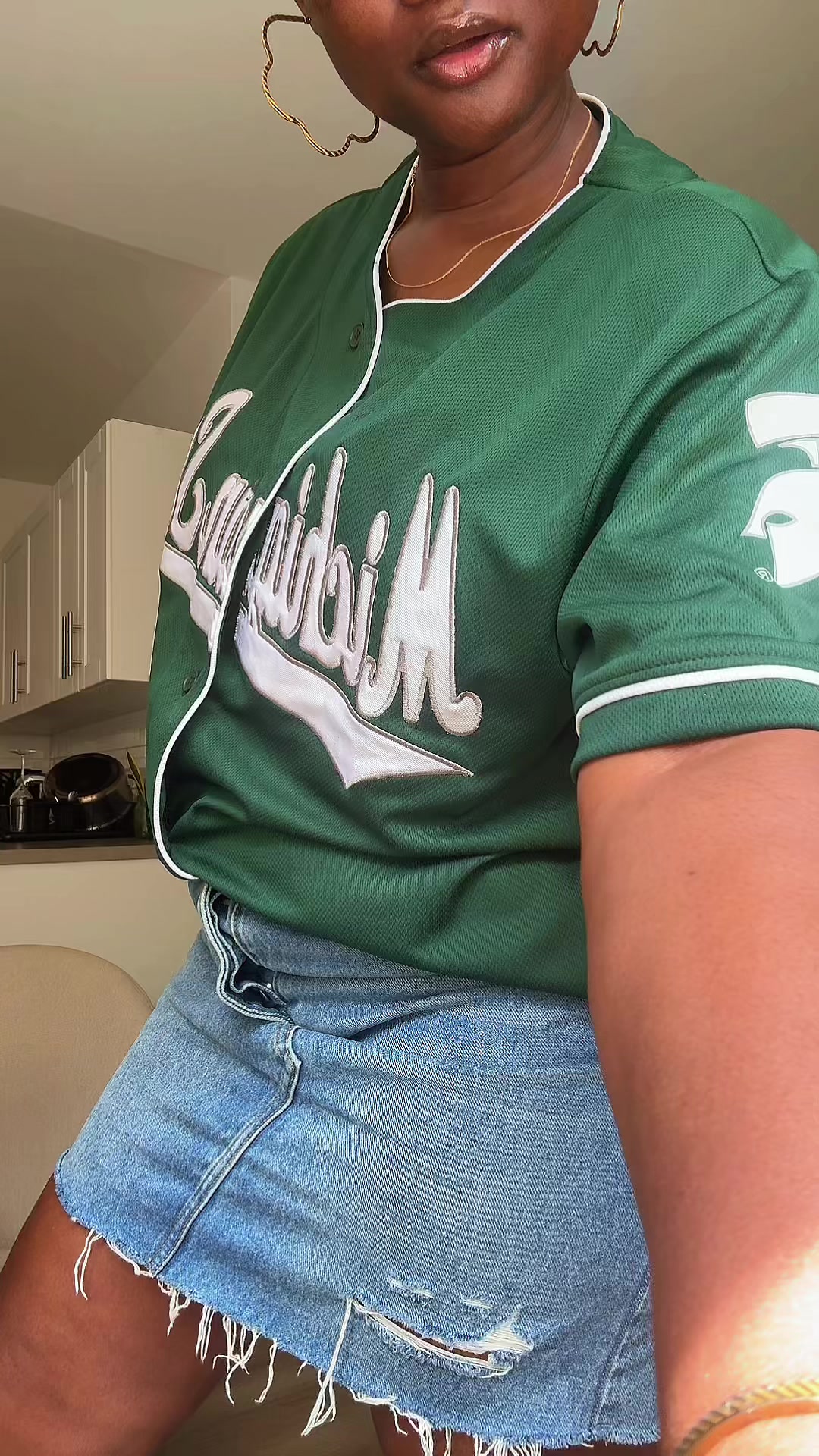 @Mojisola