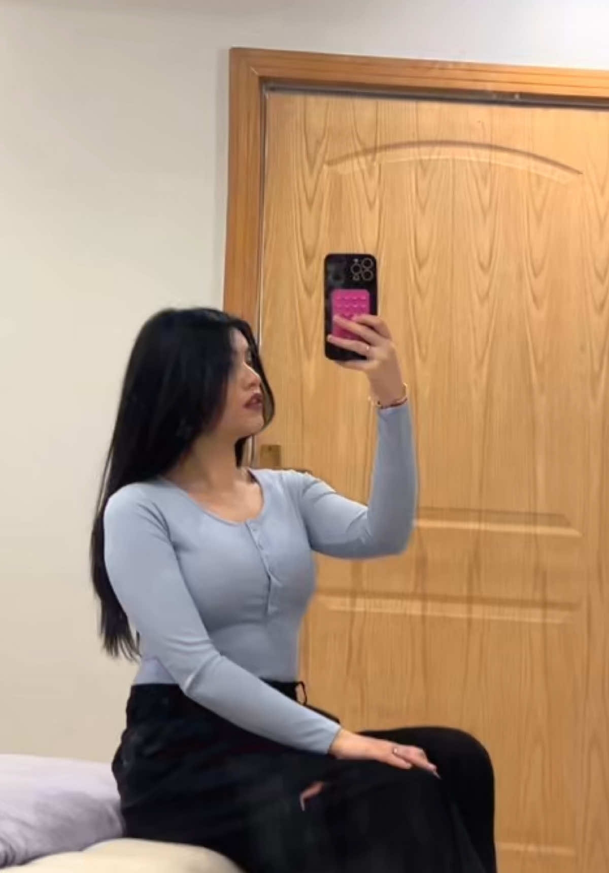 @Esha Abbasi