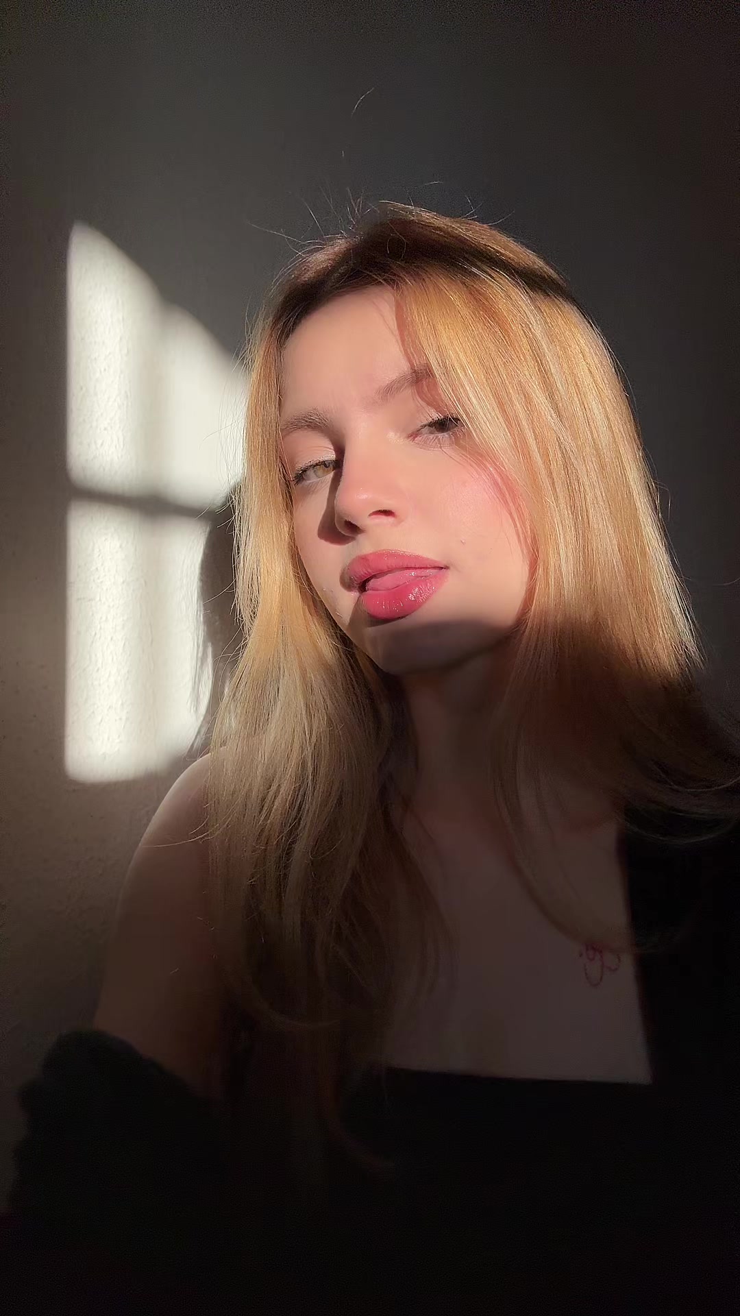 @𝓐𝓷𝓪 𝓚𝓼