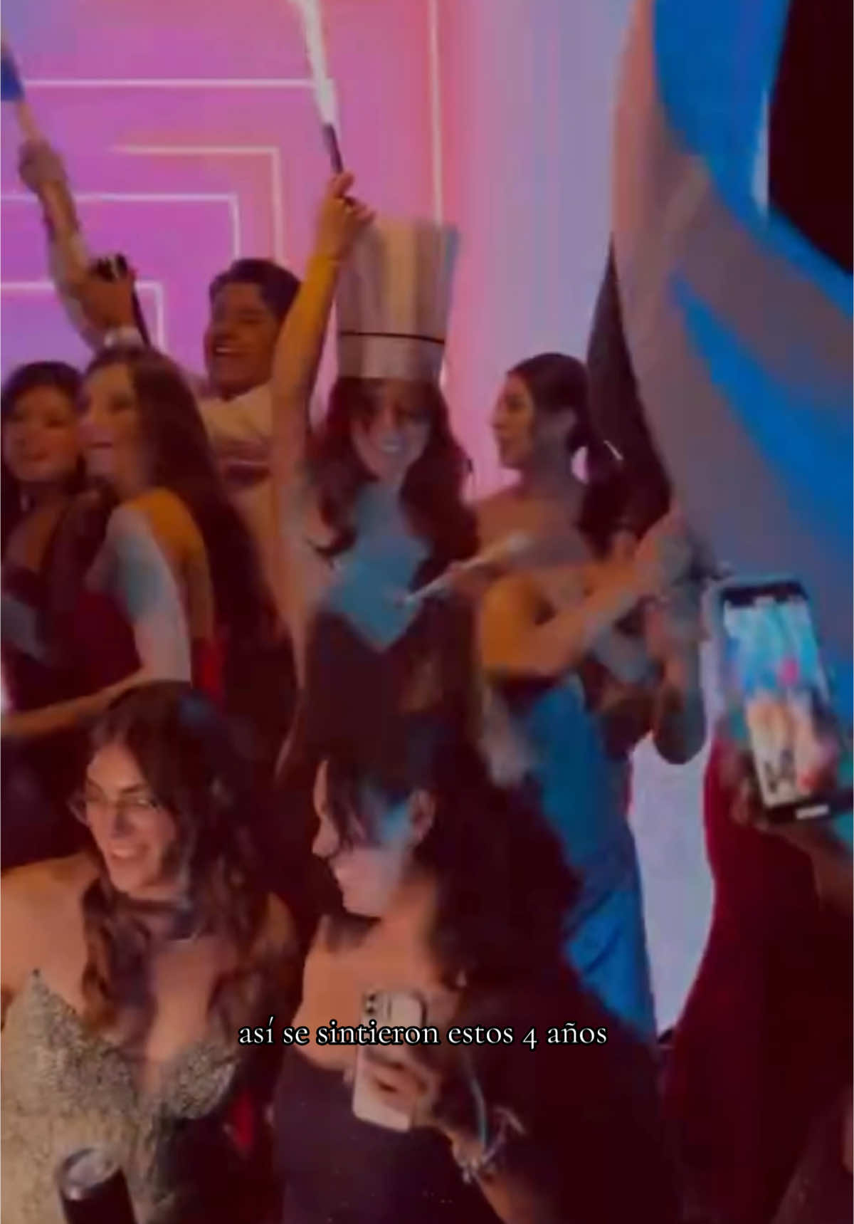 @andreasotom_
