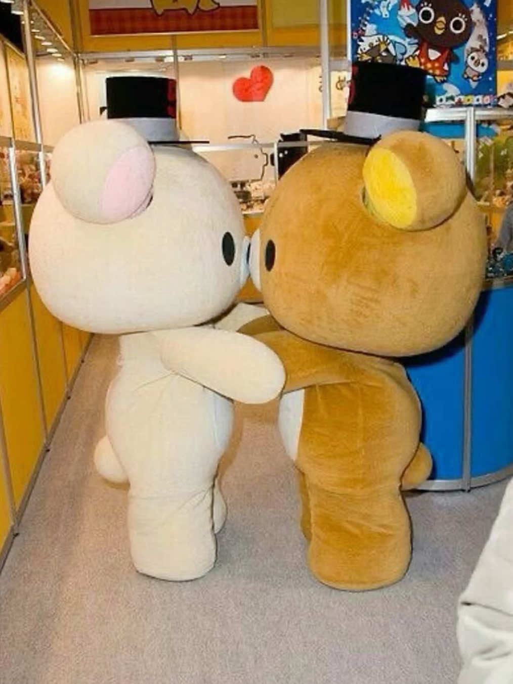 @CupcakeSparkles🧁🐰🪽