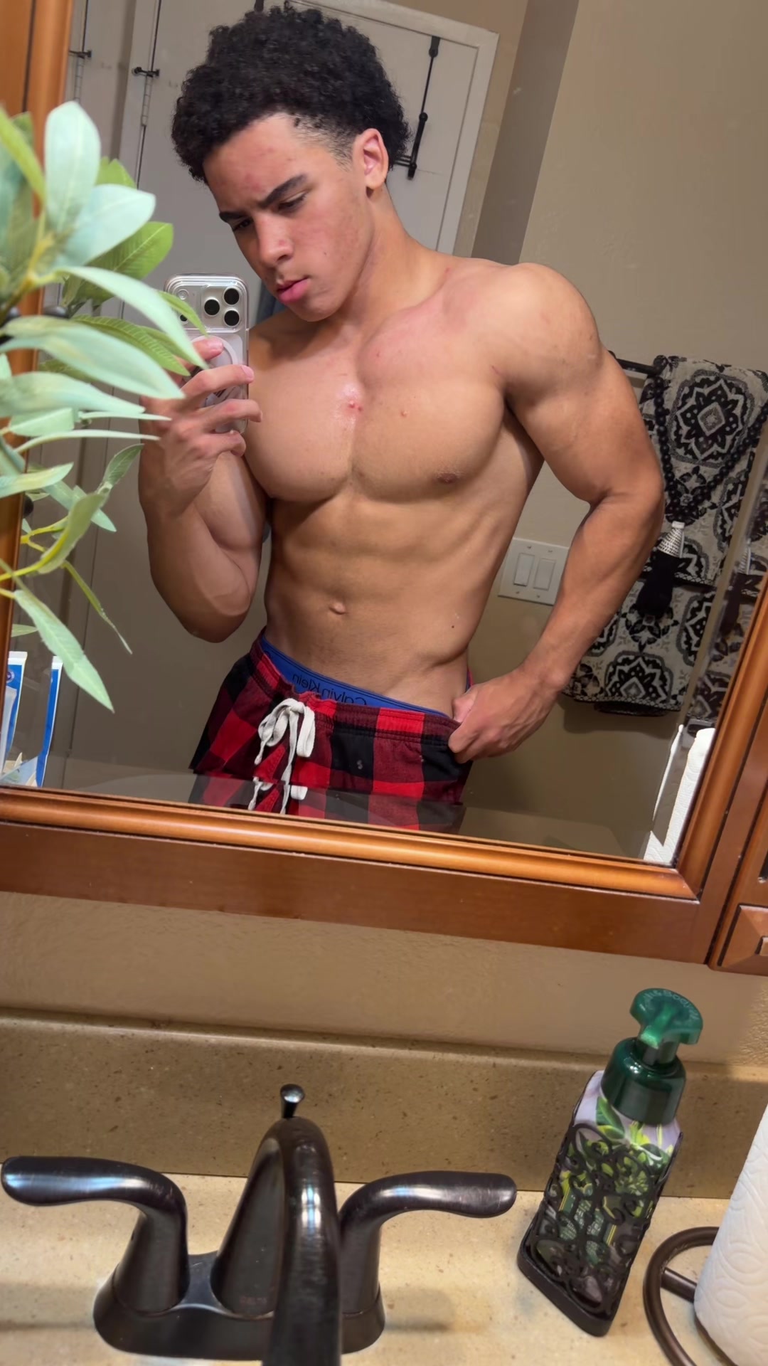 @Latbrah