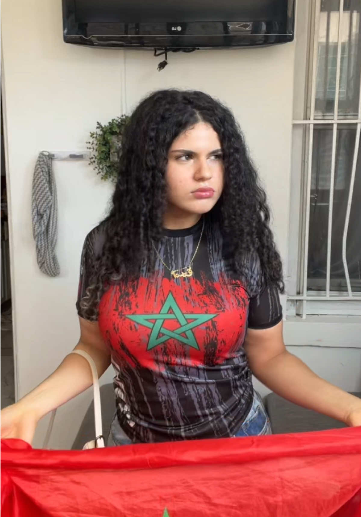 @realtalkwithamira
