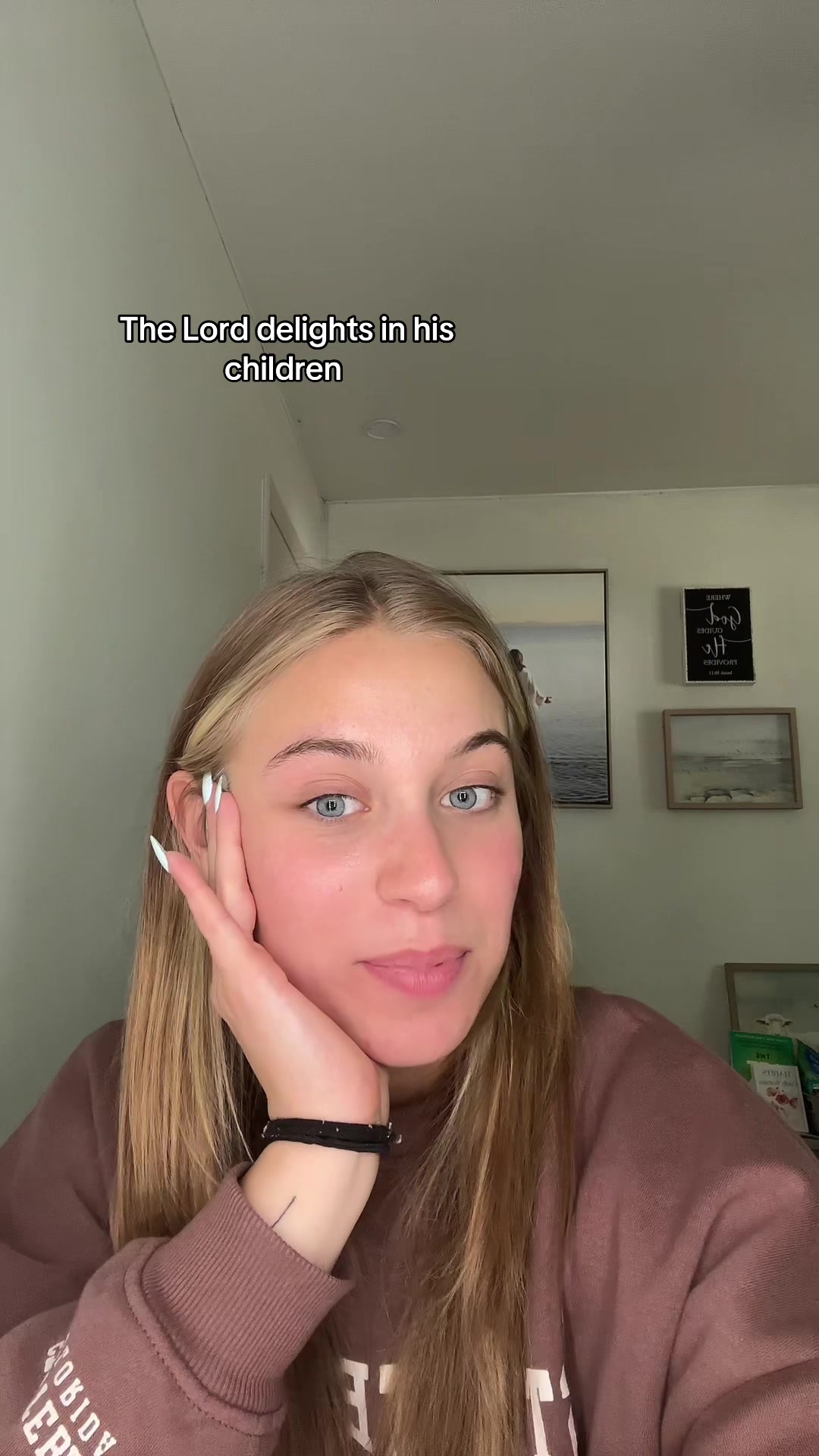 @Kelli ✝️