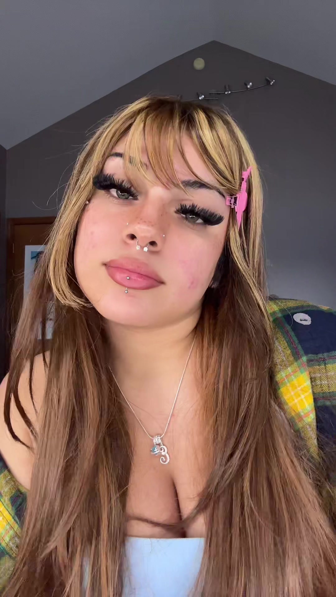 @heluvseva. ꨄ
