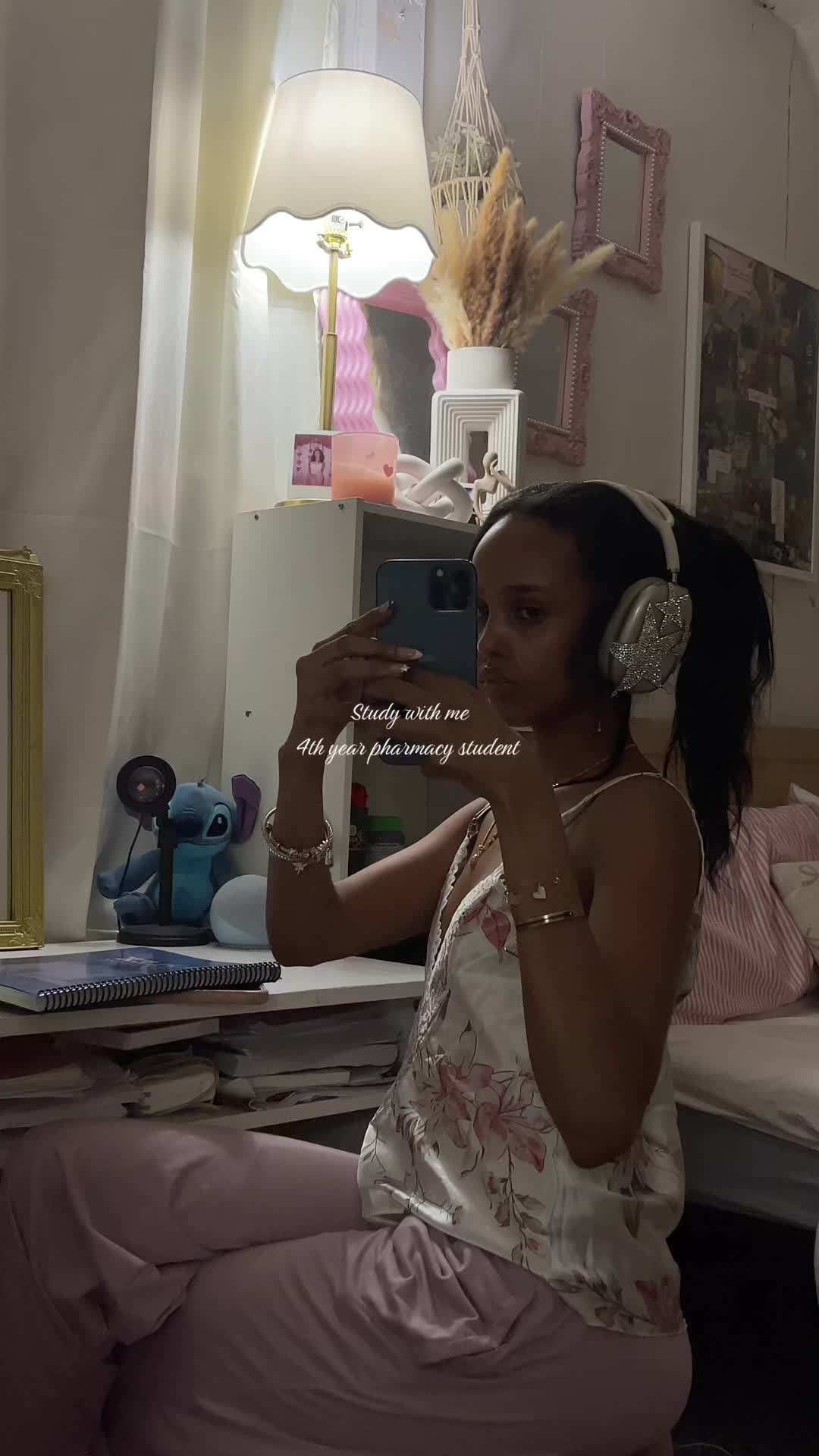 @Hafsa | P4 🎀