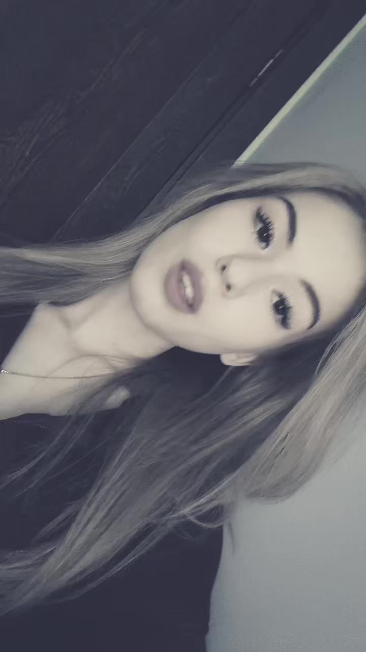 @Darishh