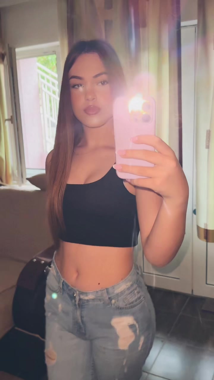 @𝔑