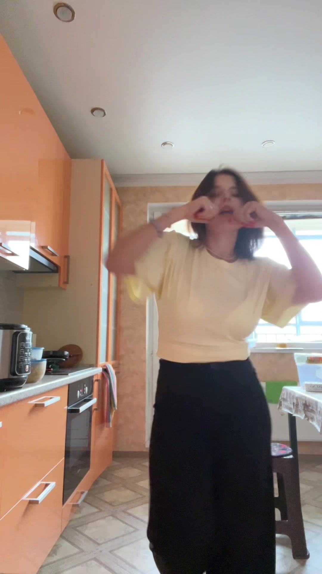 @алиюша