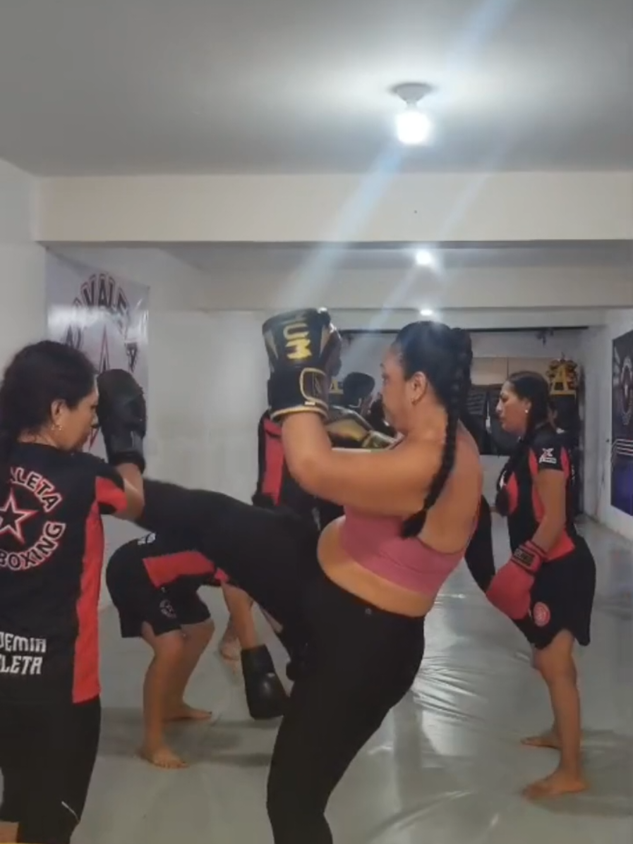 @ZavaletaKickboxing_mma