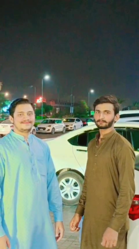 @𝐖𝐚ح𝐚𝐛 𝐐𝐮ر𝐞𝐬𝐡𝐢✨