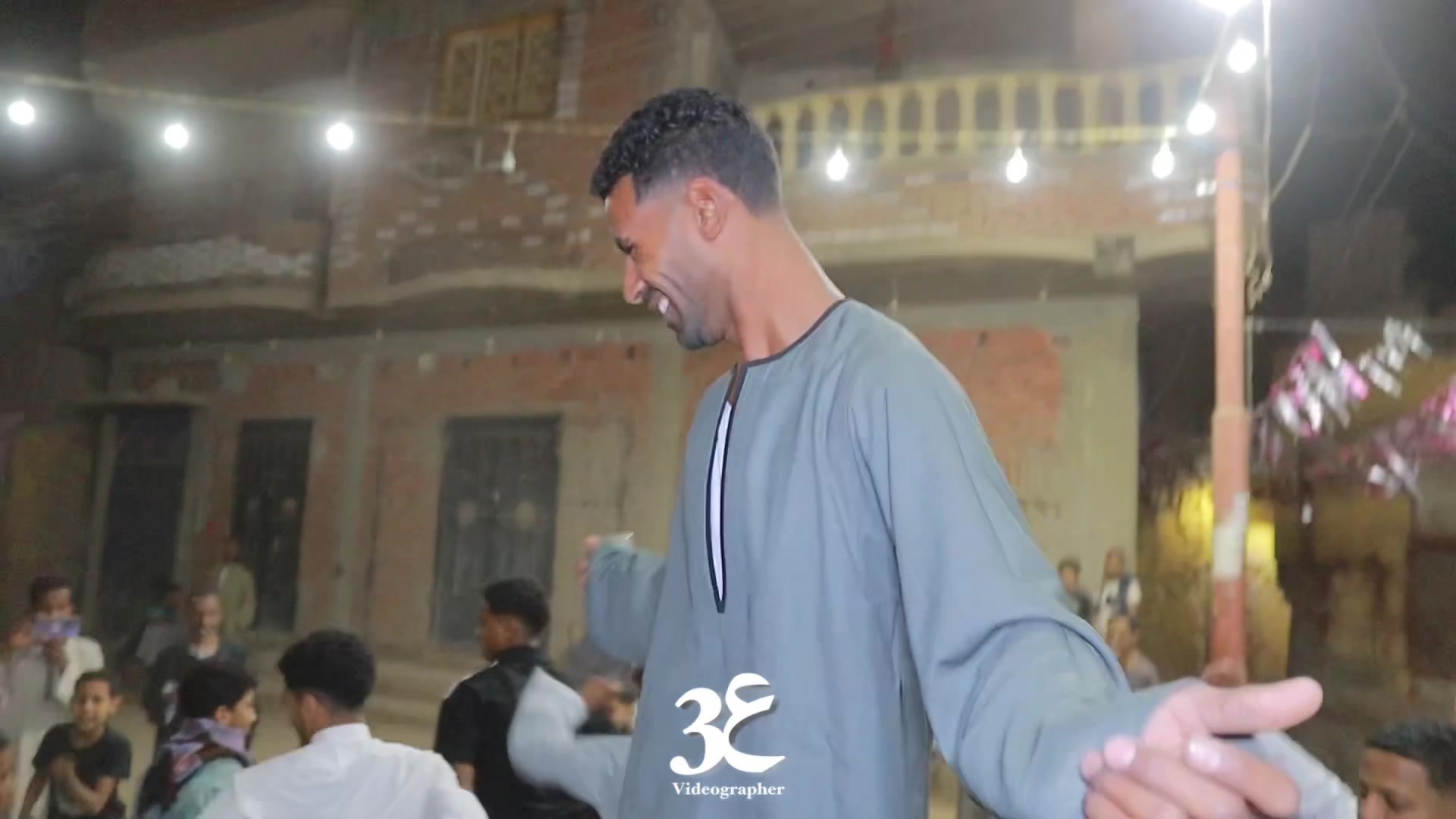 @عمور
