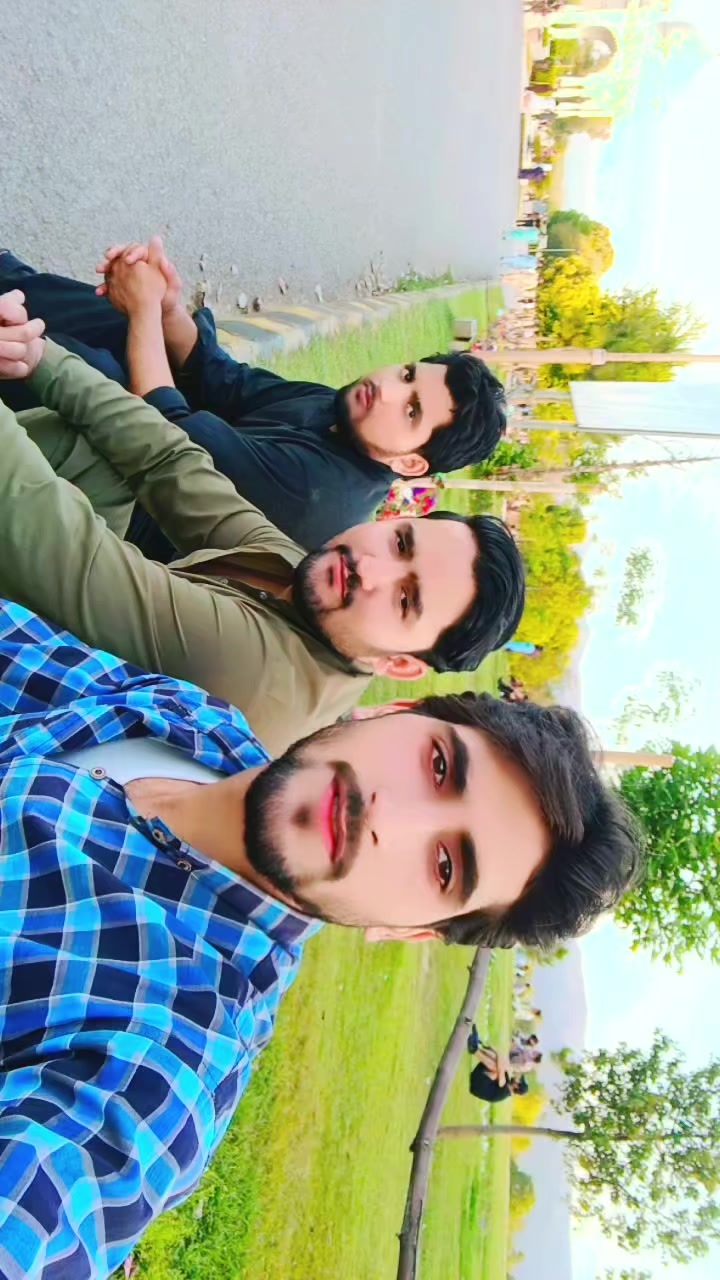 @Abdullah abbasi abbasi 🍕🍕🍕