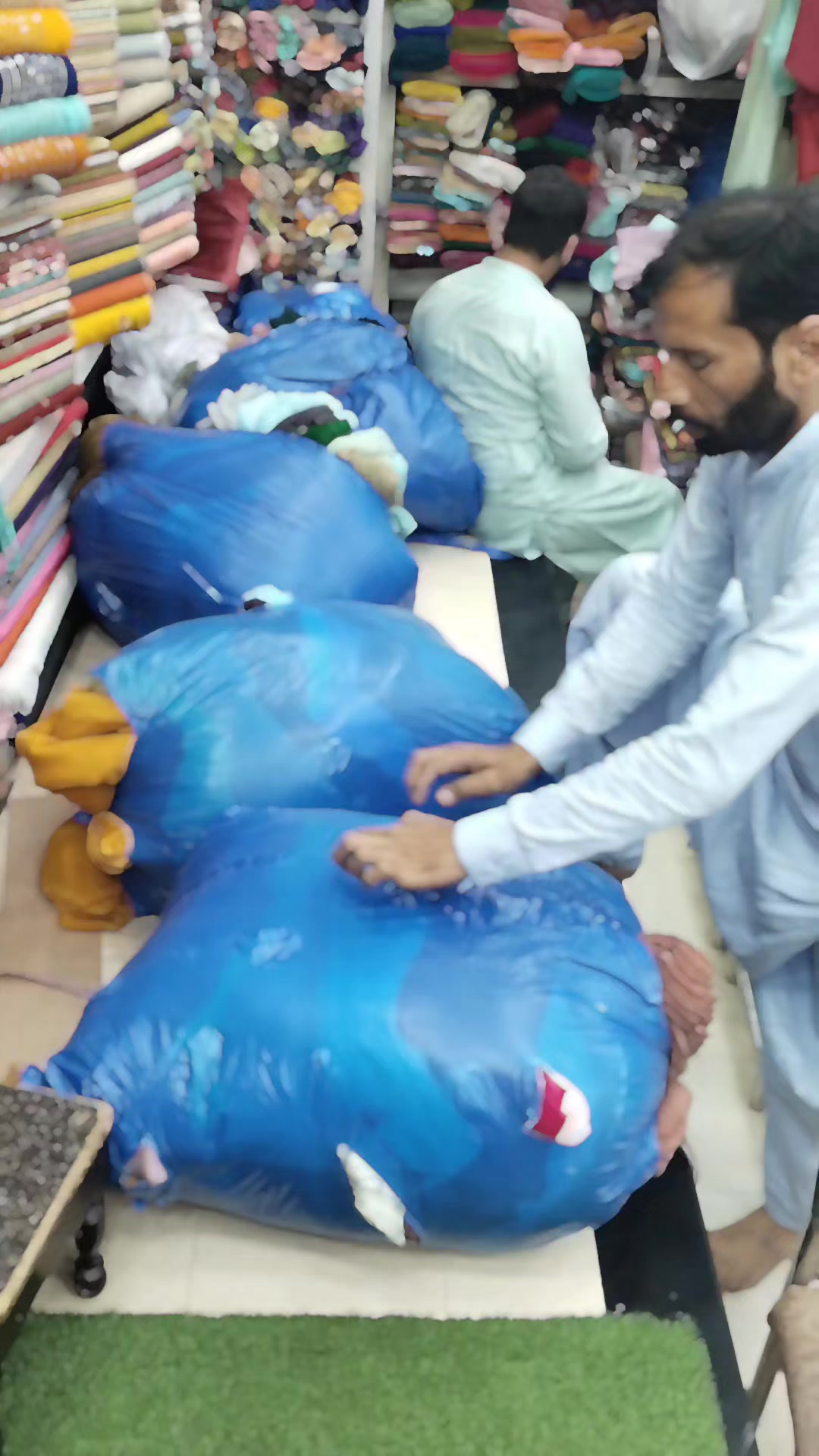 @IMAM DIN CENTER انارکلی بازار