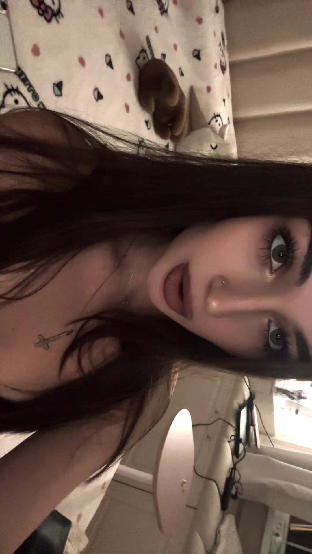 @llizzonn