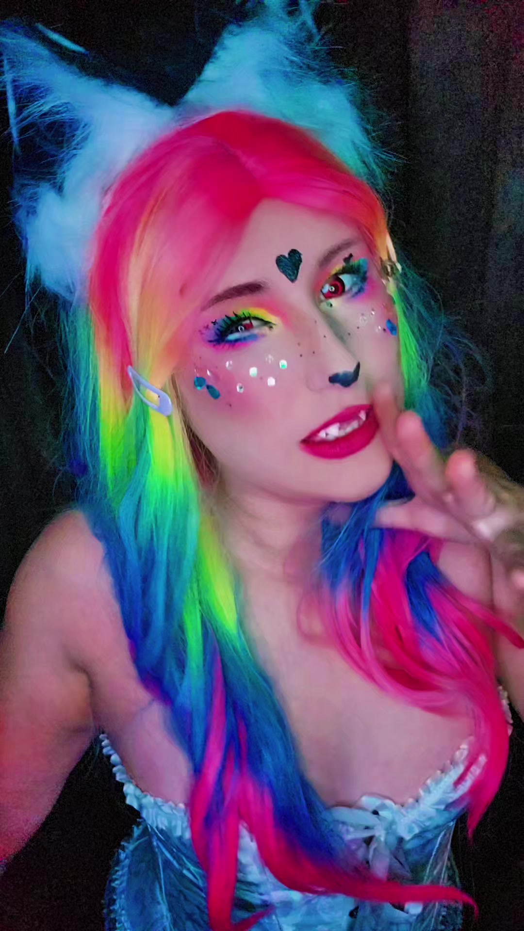 @stinafoxy