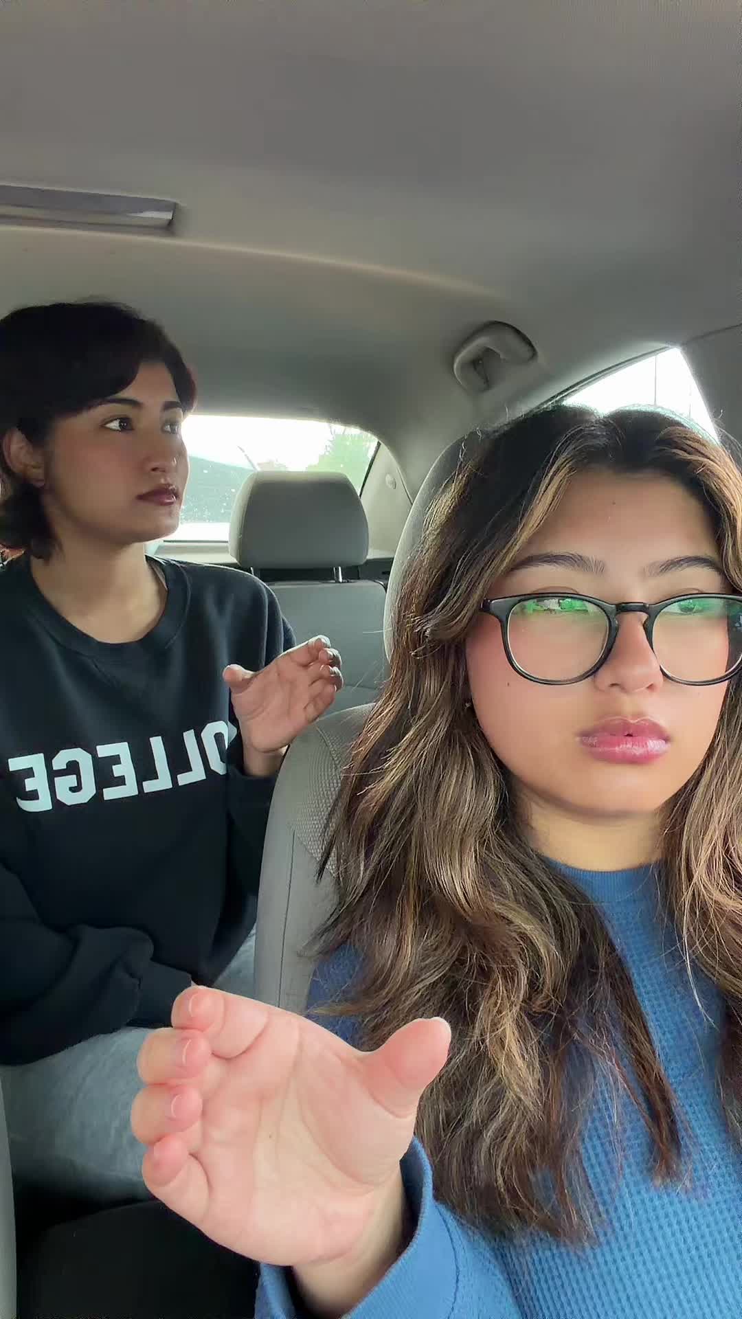 @aayusha_p