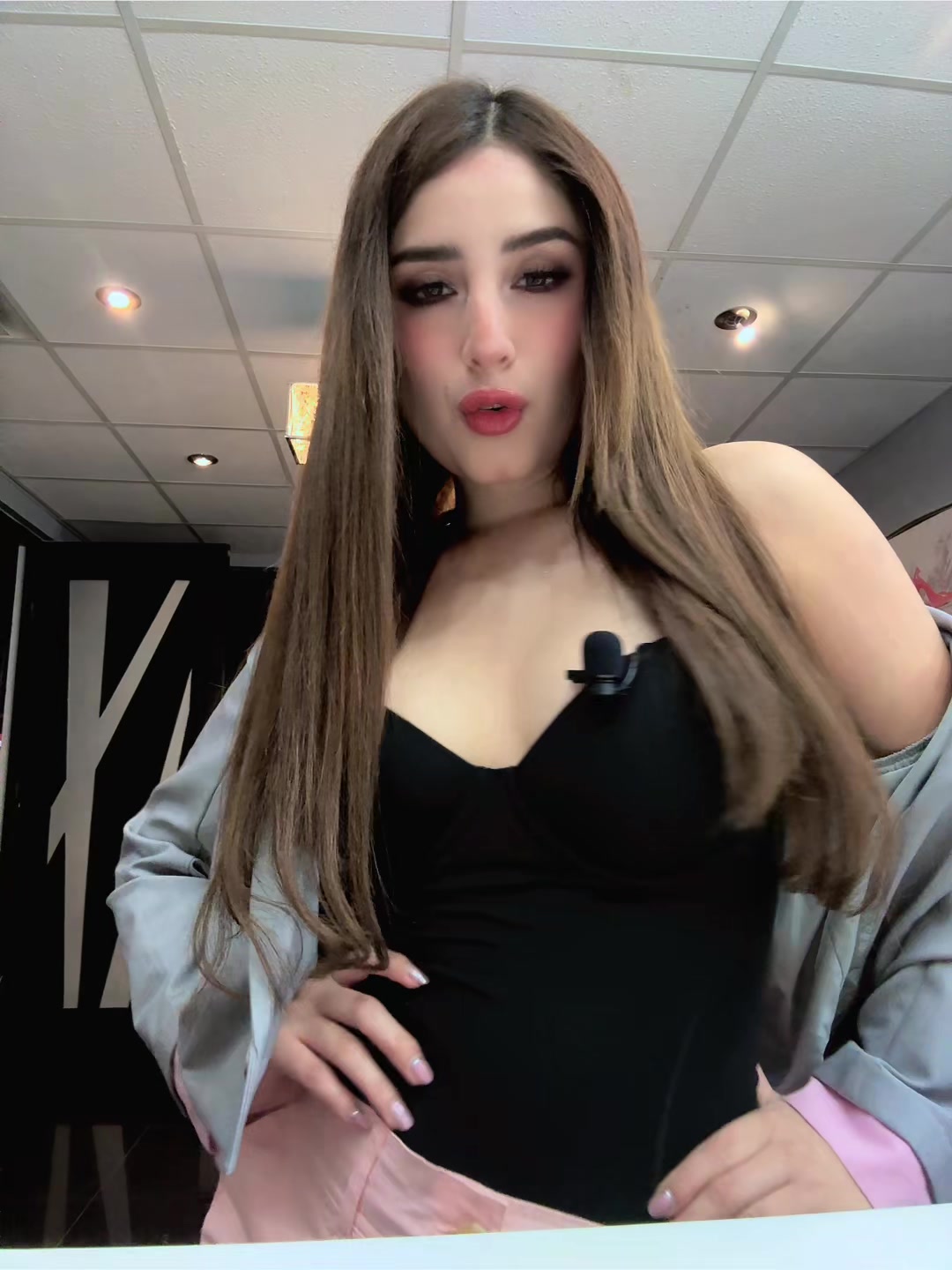 @Mariana Zapata