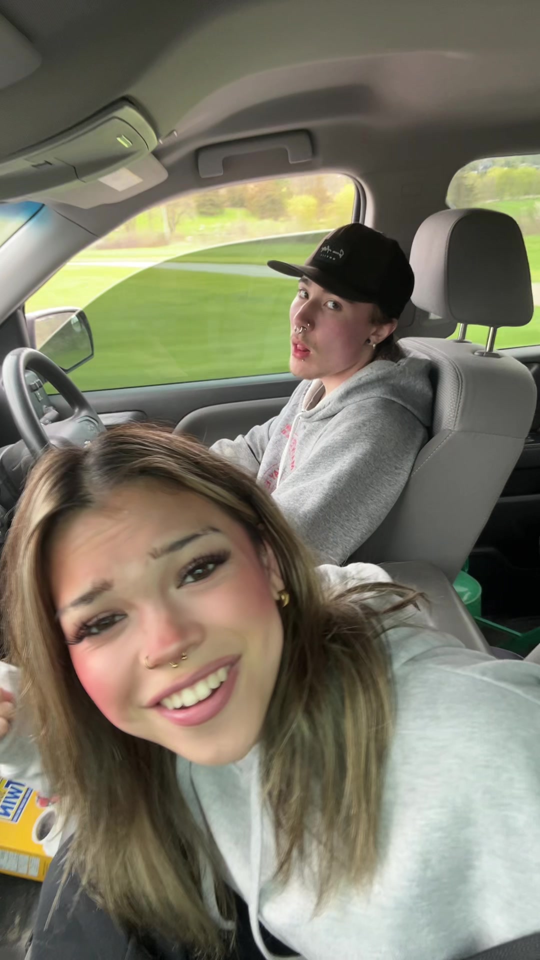 @itsallabtella