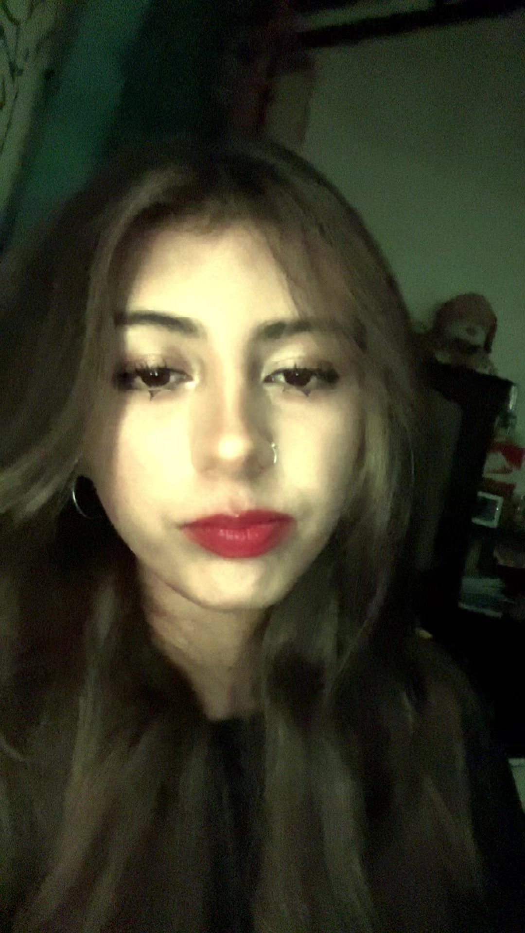 @𝔞𝔫𝔤𝔢𝔩𝔦𝔫𝔞