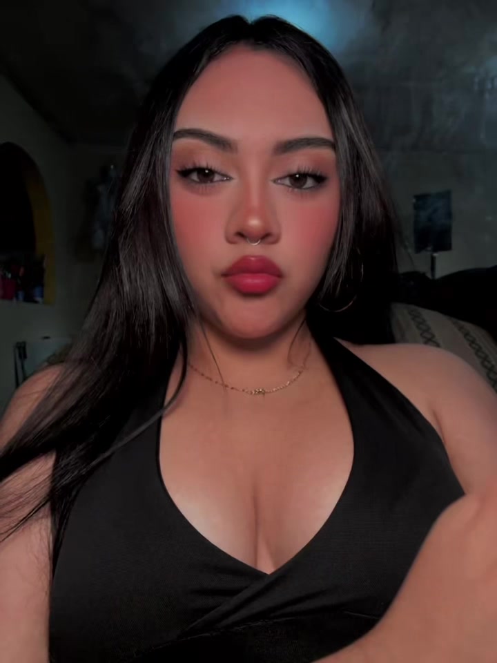 @Ale🍒