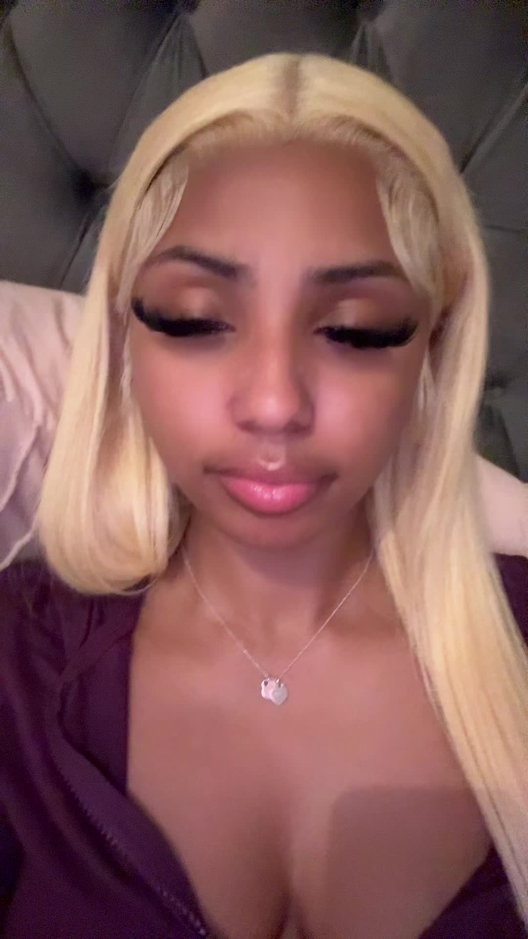 @lailaa!