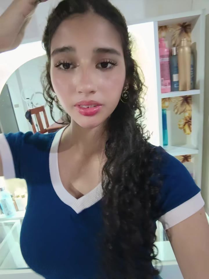 @Kitty 🌷