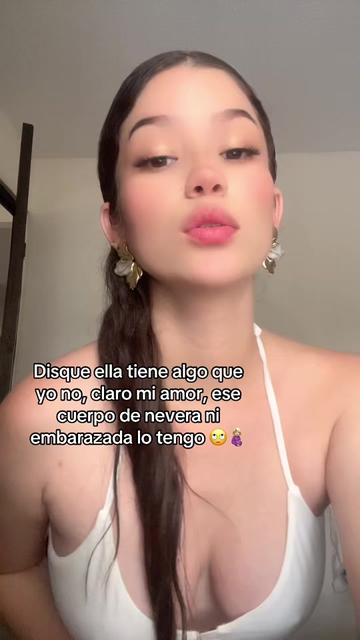 @ℭ𝔥𝔦𝔫𝔞 ℜ🐻🍫