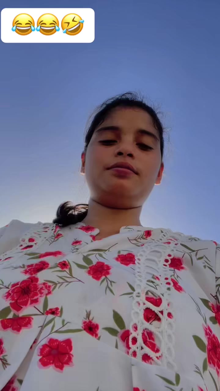 @(Nishubattra) world queen 👸