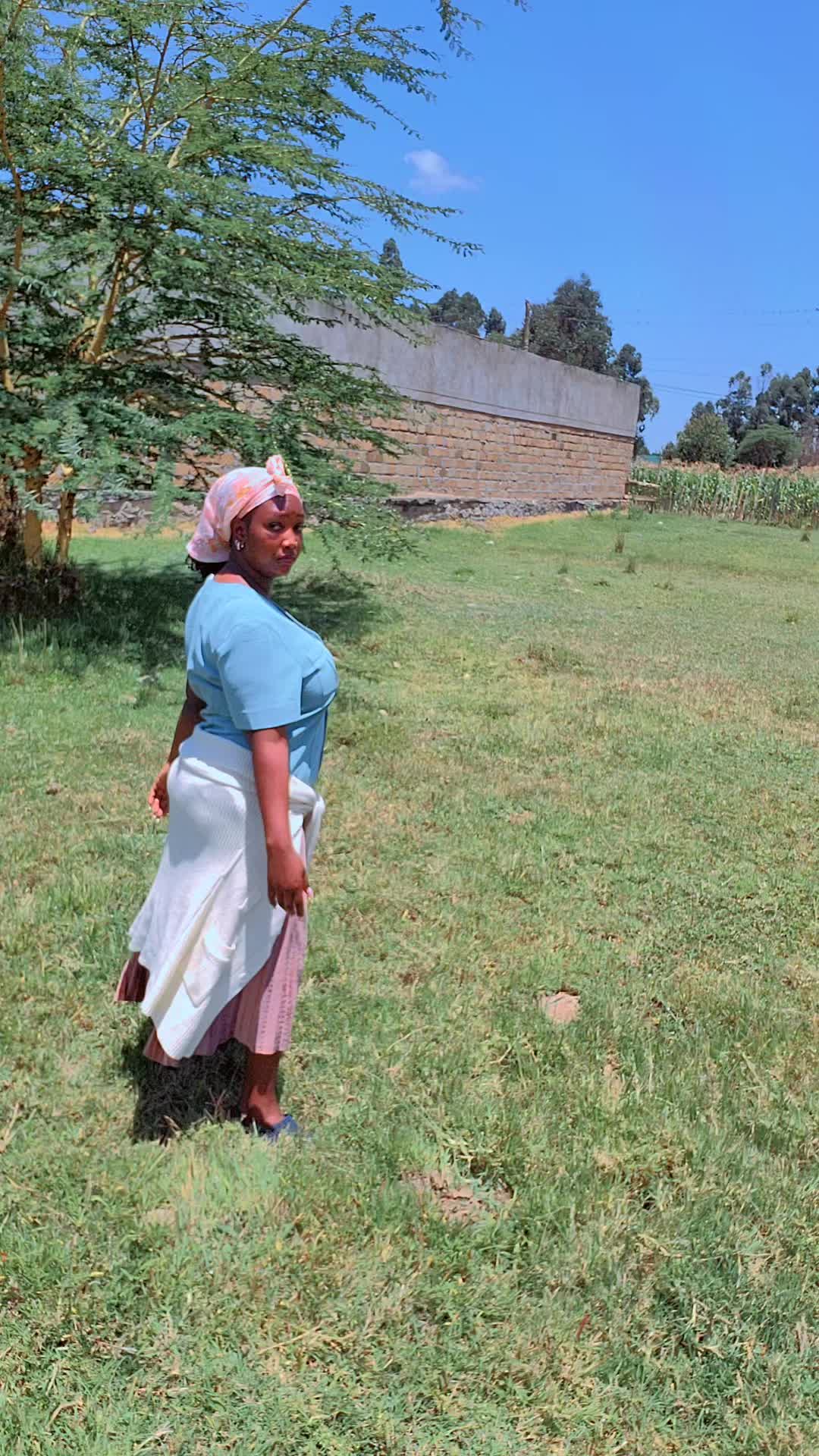 @Claudia tenai🇰🇪