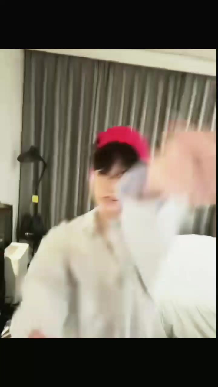 @w