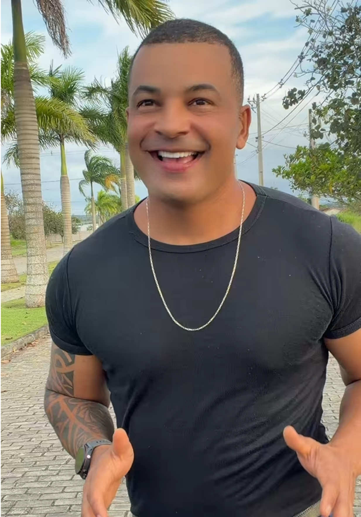 @SERGINHO🐝🕺🕺🥰