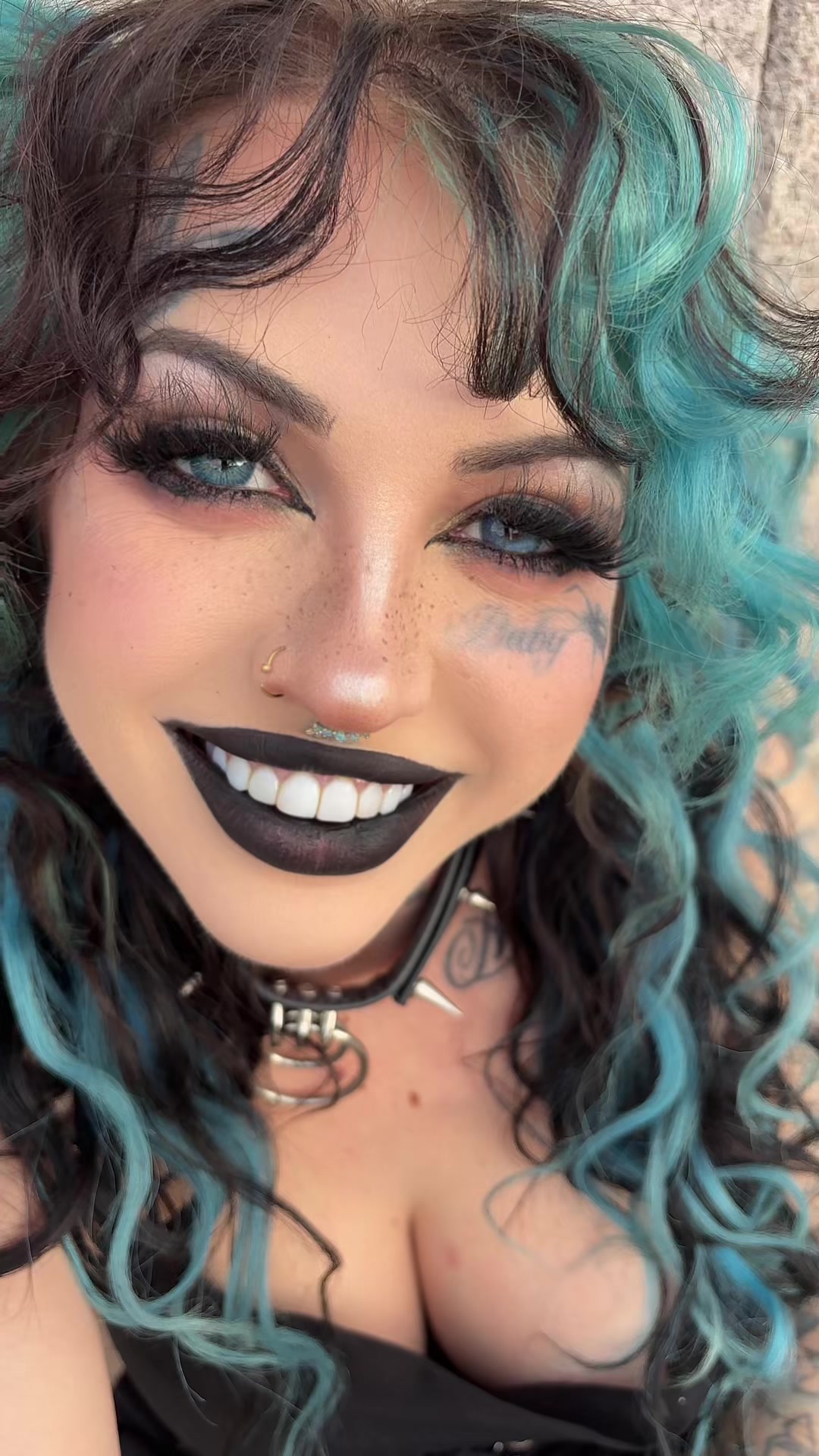 @Baby Goth