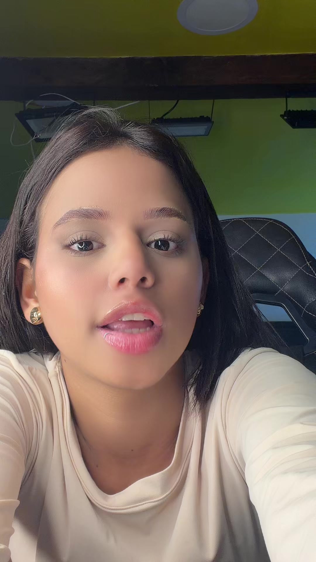 @Valentina Patry🐦&zwj;🔥